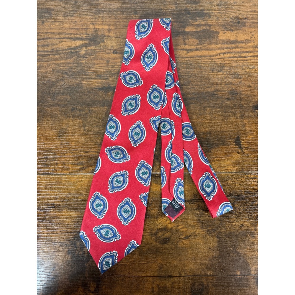 Christian Dior Monsieur Mens Red Silk Medallion Paisley Print Necktie USA Made
